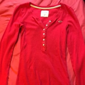 Red hollister t with LS and buttons